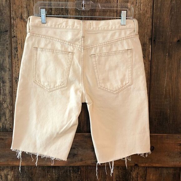 We The Free Sz 26 NWT Beige Raw Hem Bermuda Casual Ripped Shorts - Picture 3 of 4